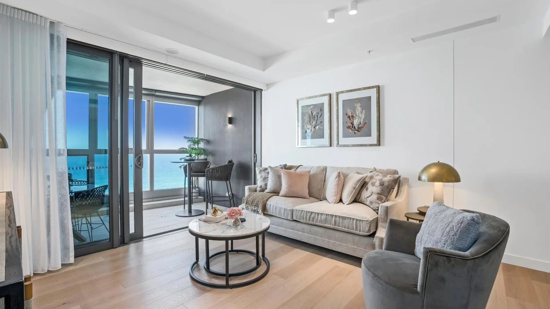 Jewel Beachfront Residences Gold Coast Apartment