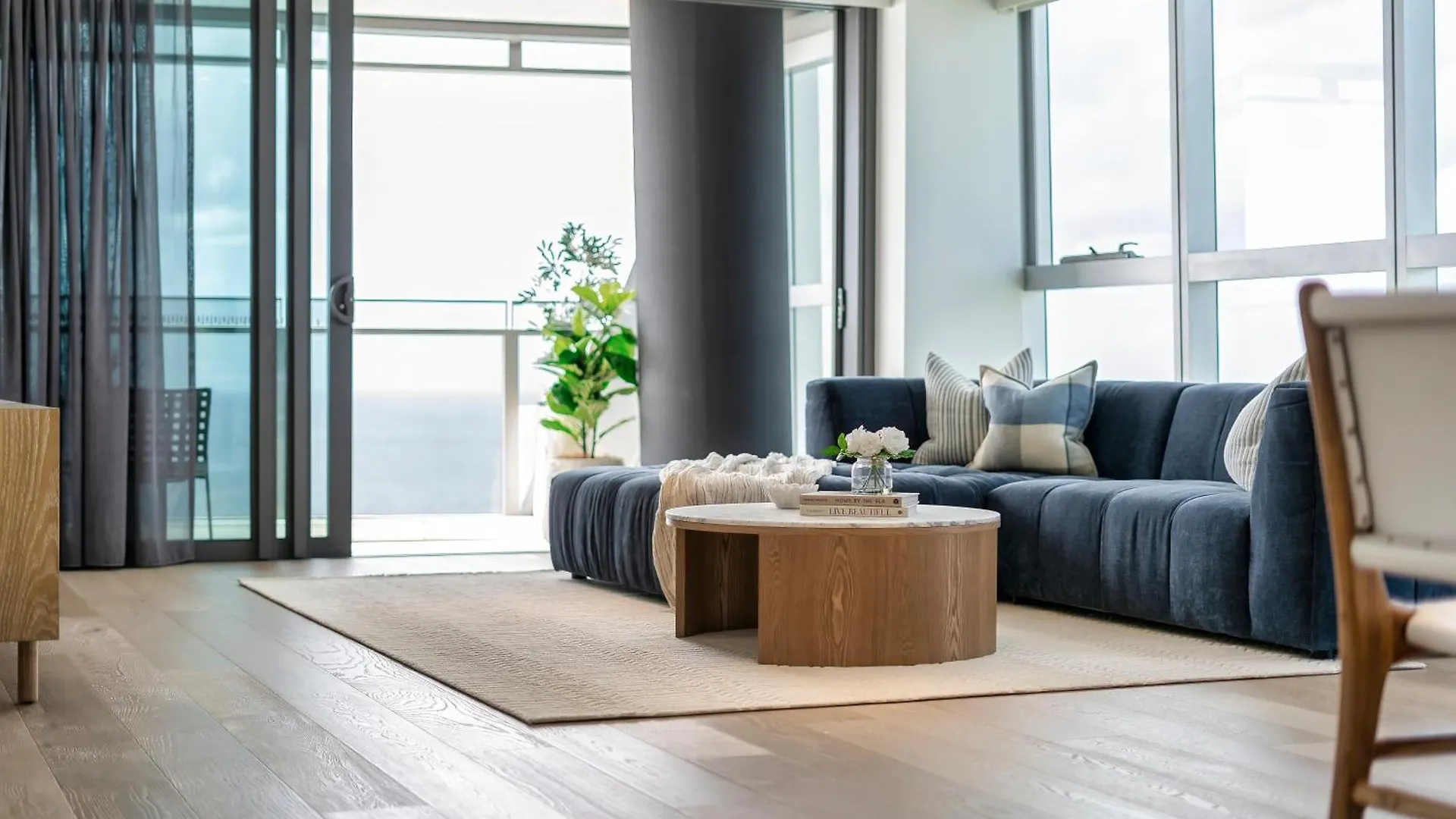 Apartment Jewel Beachfront Residences Gold Coast