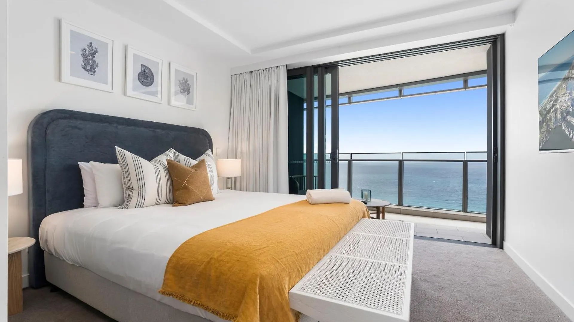 Jewel Beachfront Residences Gold Coast Avustralya