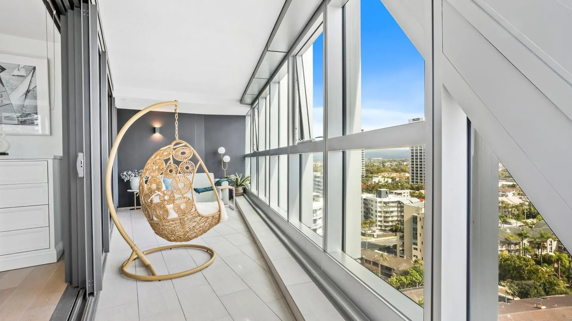 Jewel Beachfront Residences Gold Coast Apartment