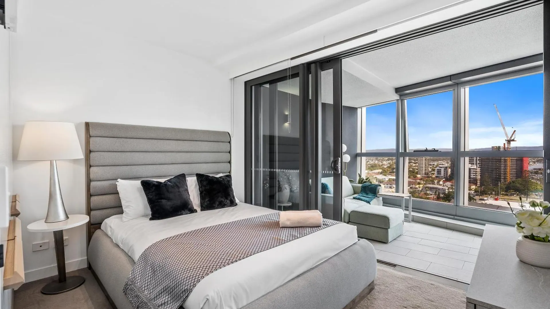 Apartment Jewel Beachfront Residences Gold Coast Australia
