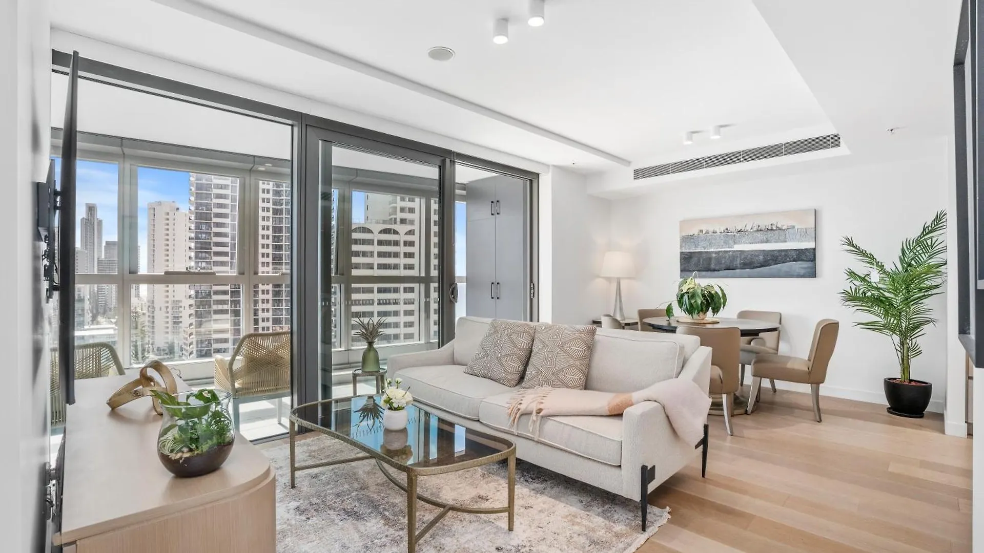 Jewel Beachfront Residences Gold Coast 0*,