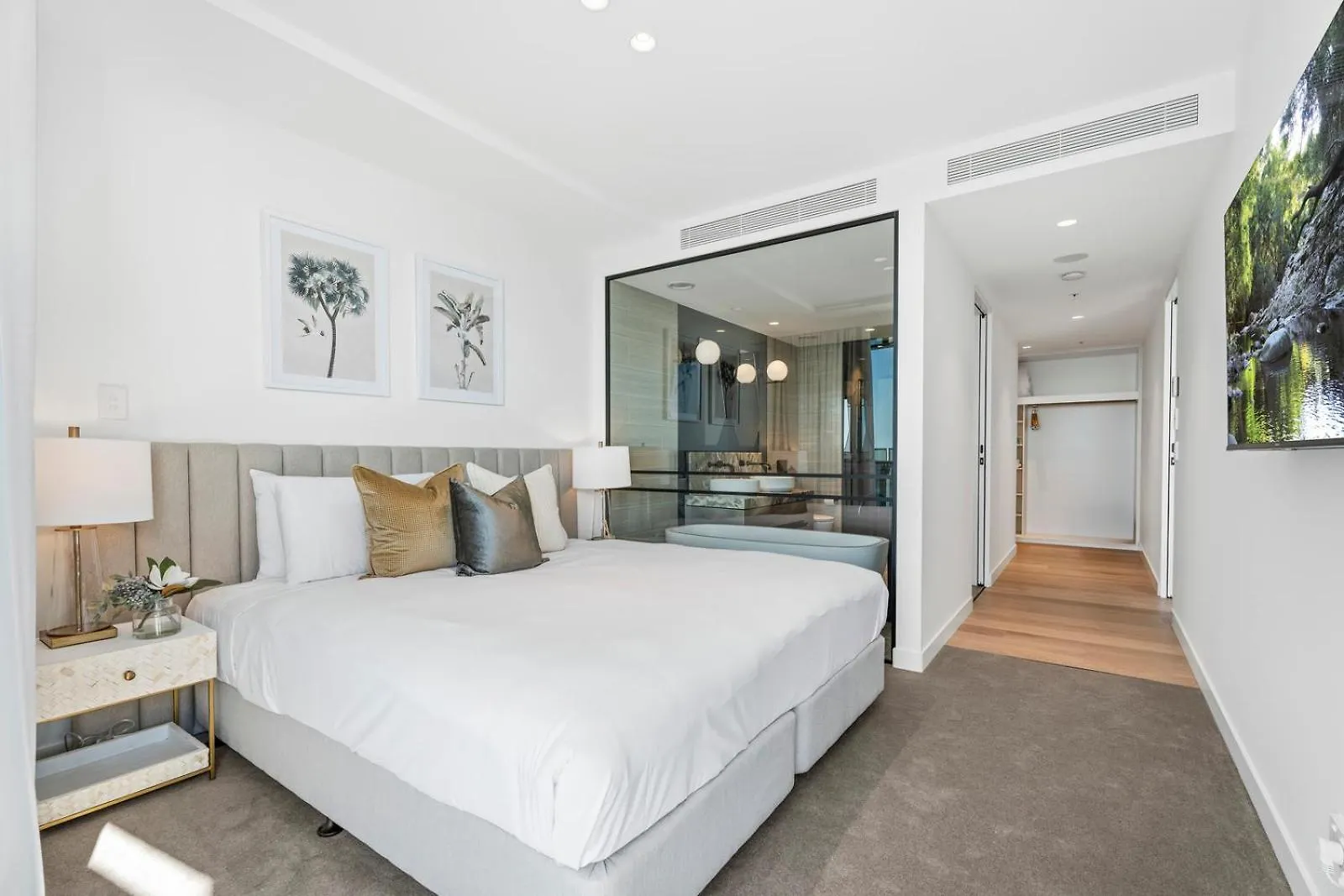 Jewel Beachfront Residences Gold Coast Apartment
