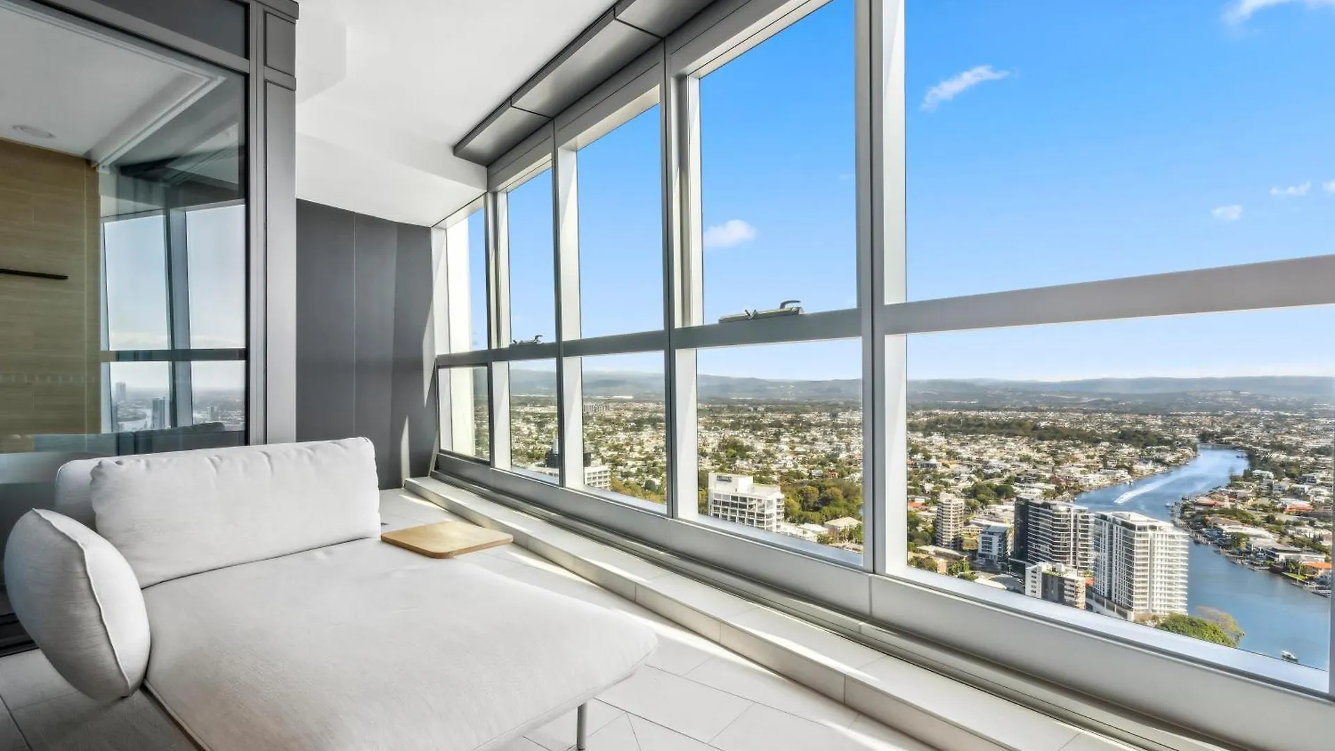Jewel Beachfront Residences Gold Coast Apartment