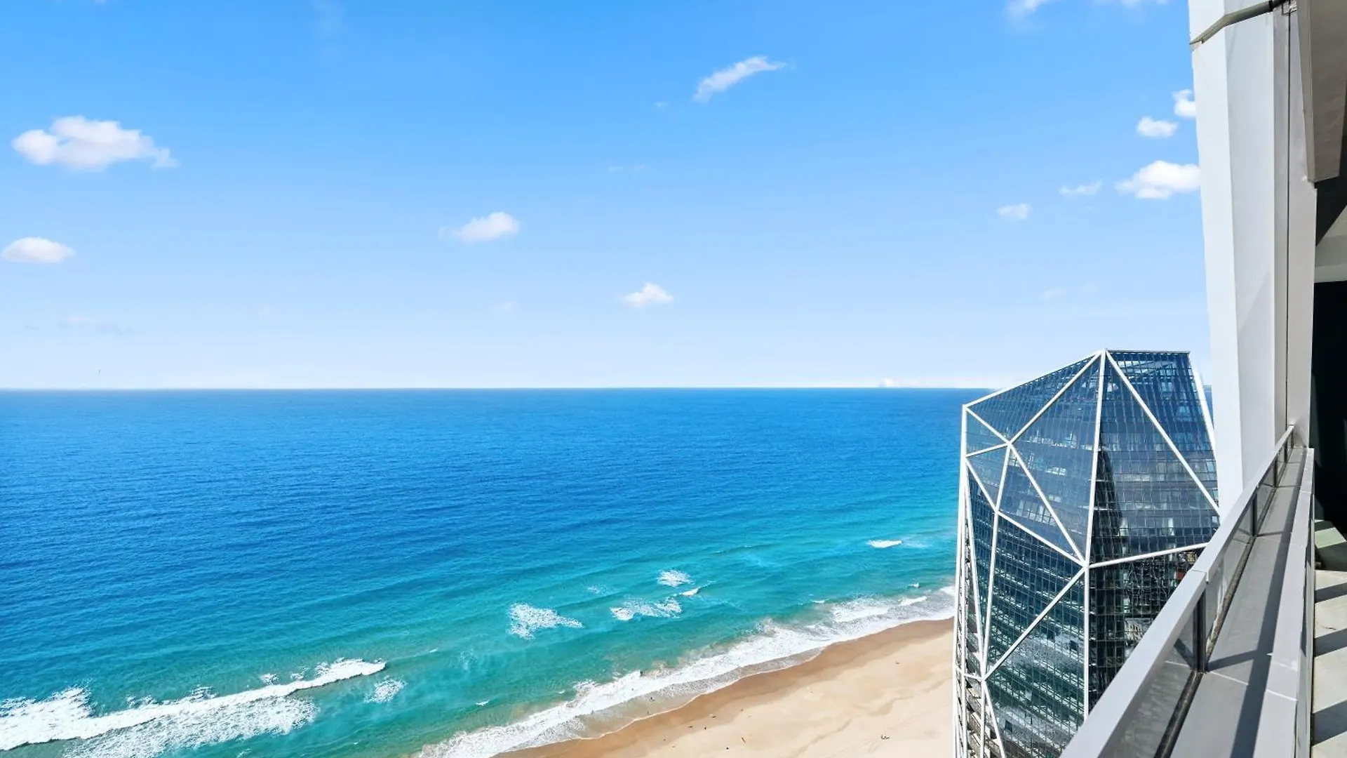 Apartment Jewel Beachfront Residences Gold Coast