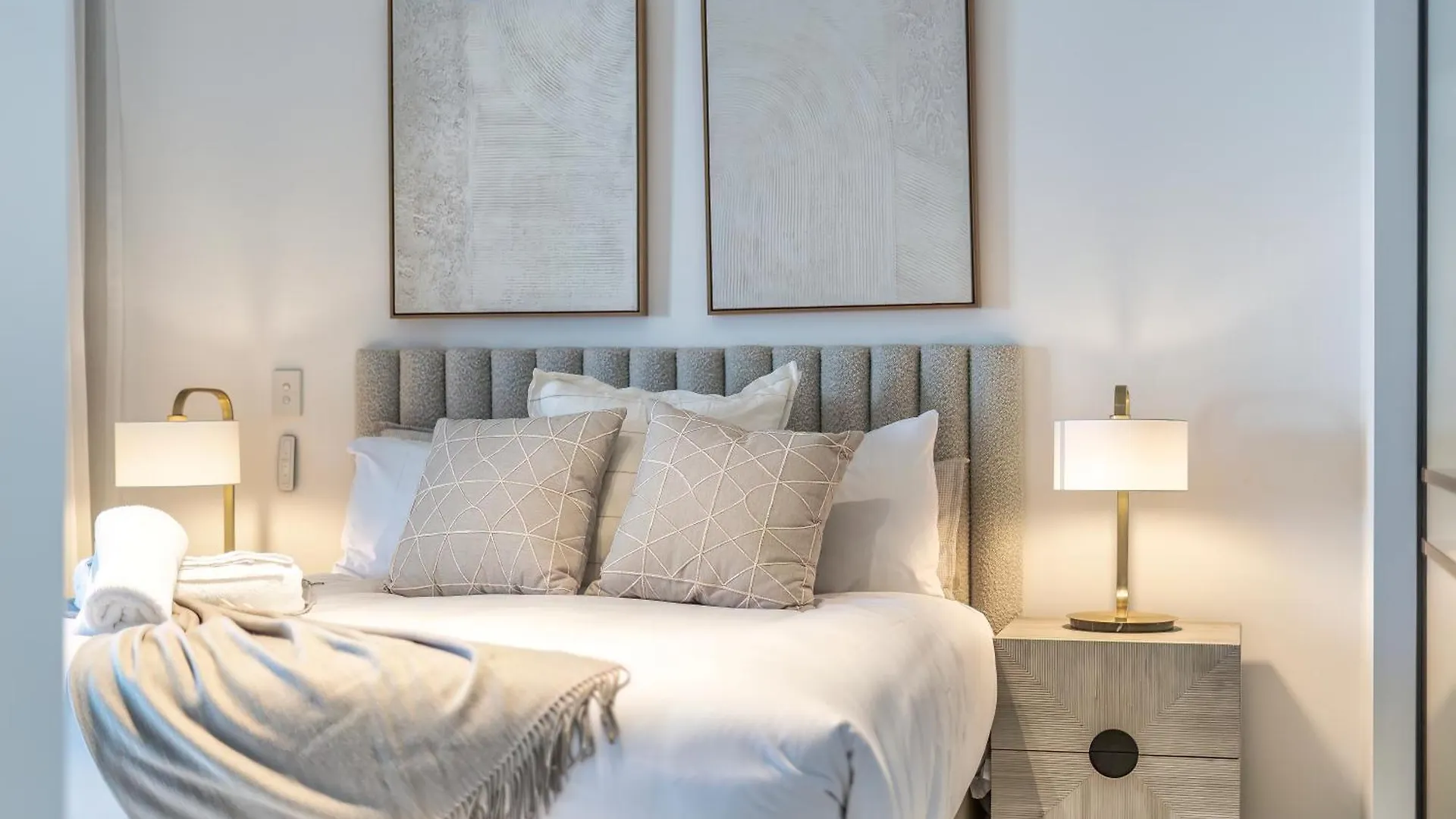 Apartment Jewel Beachfront Residences Gold Coast Australia