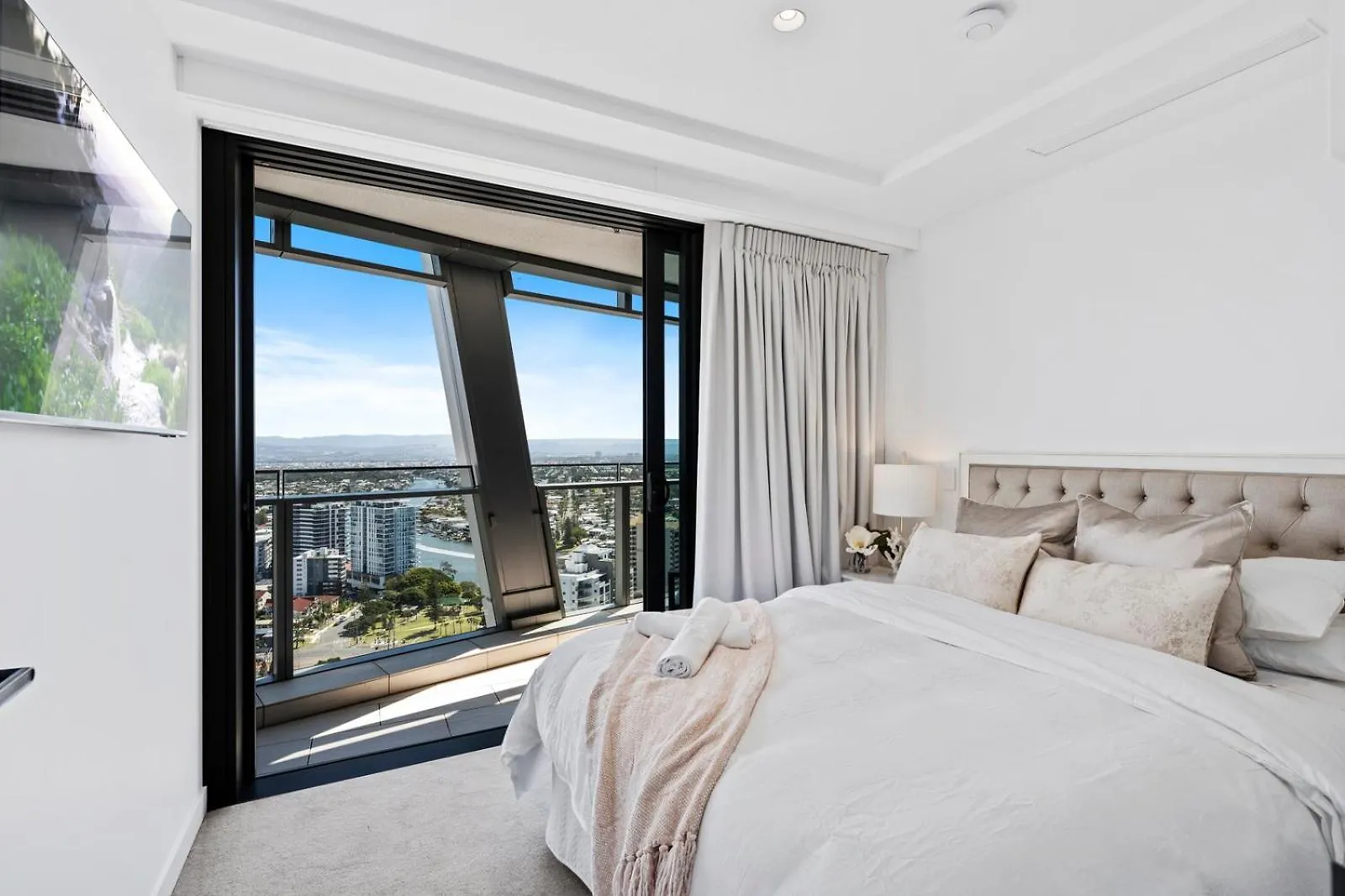 Apartment Jewel Beachfront Residences Gold Coast